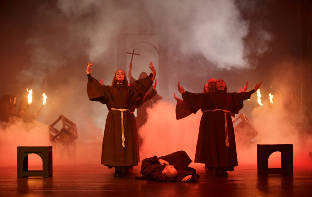 Die Päpstin Musical Füssen Mönche