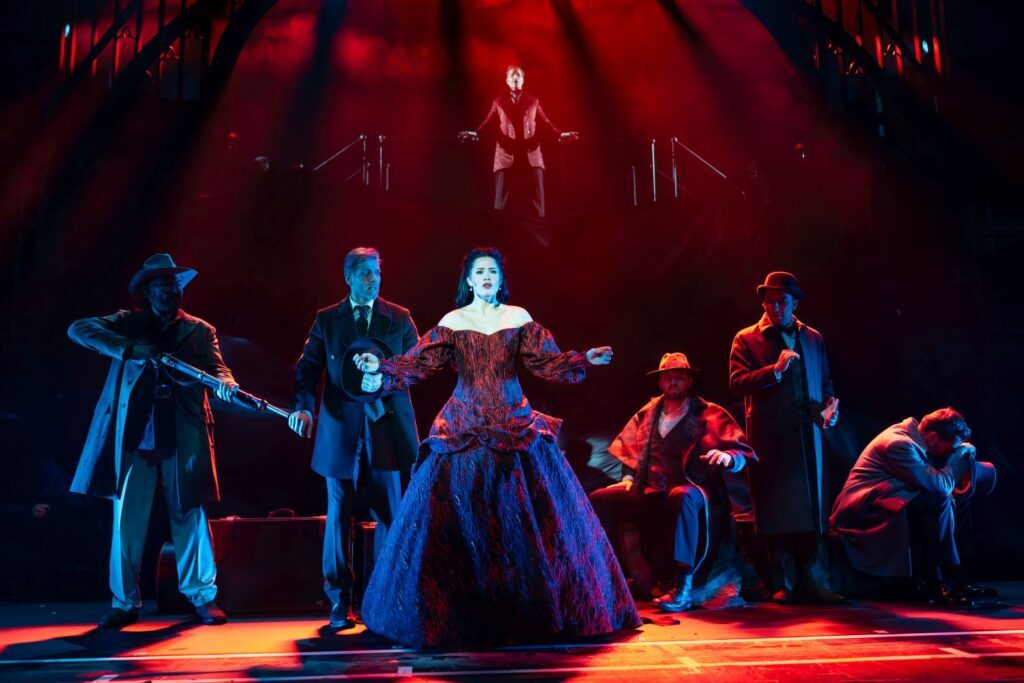 Dracula Tour Musical - Mina und Männer