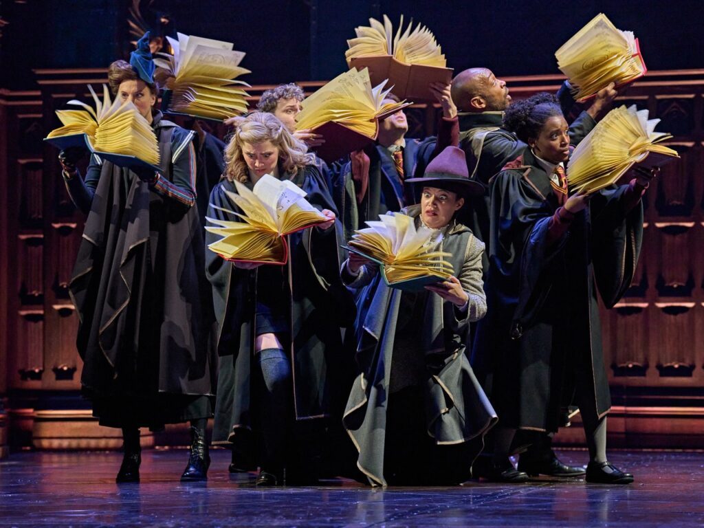 Harry Potter und das verwunschene Kind - Magische Bücher