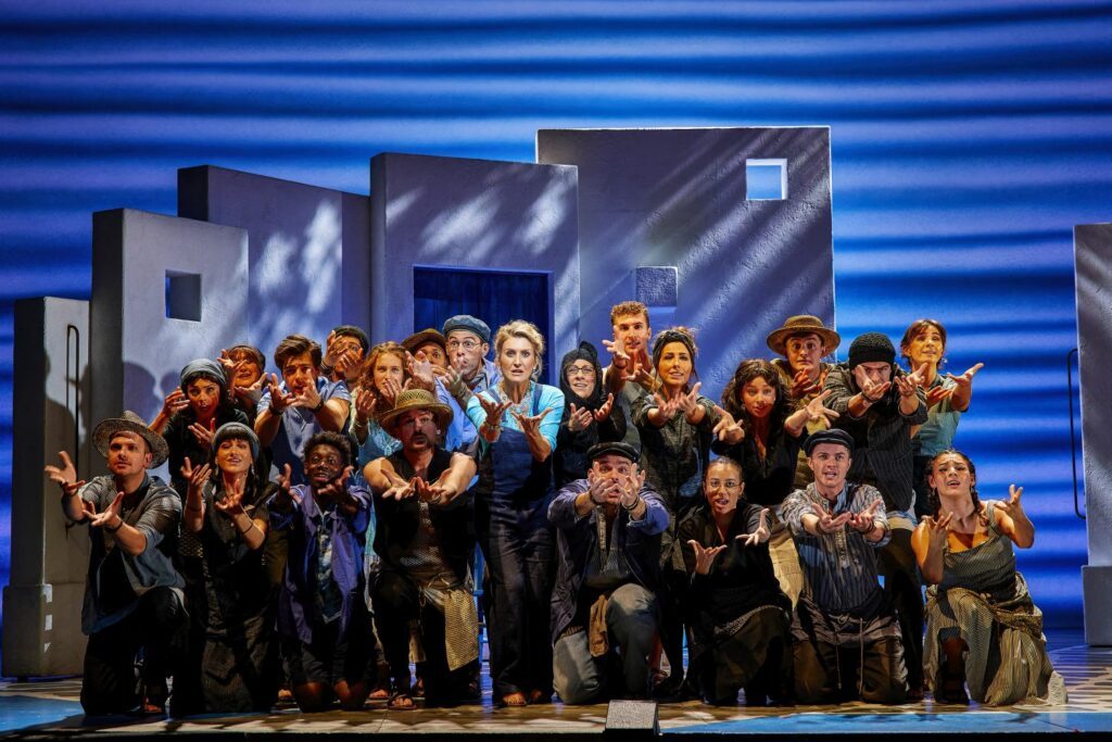 Mamma Mia! Donna mit Ensemble