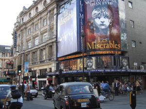 Queen's Theatre
