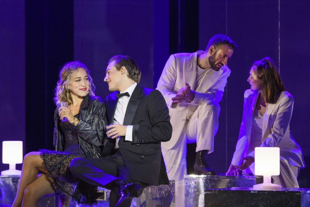 Rock Me Amadeus Musical Hans und Isabella auf Party